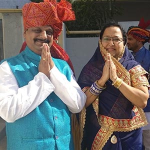 3_4 (Father) (Mother)